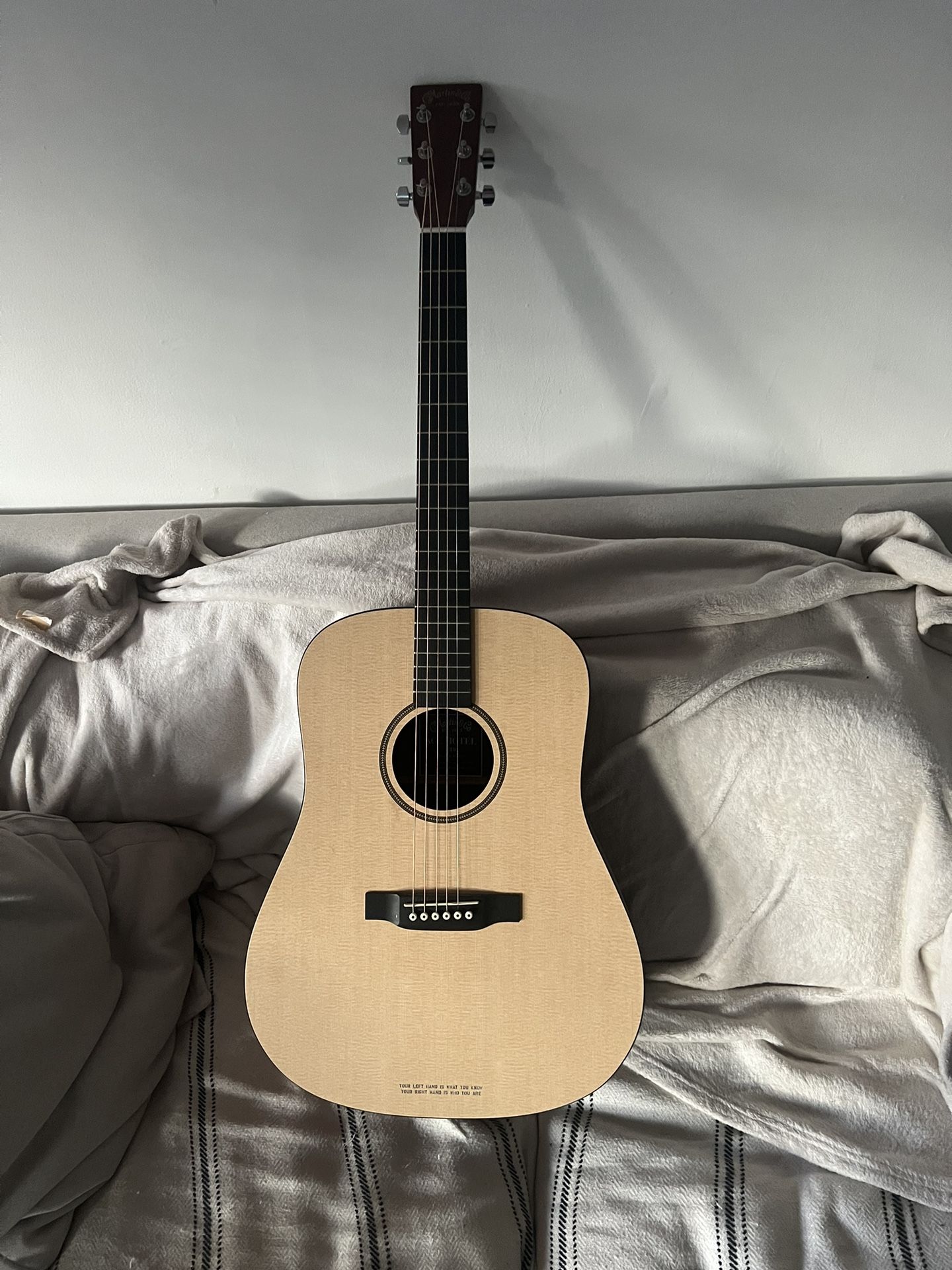 Martin Acoustic guitar 200$