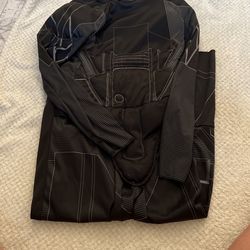 Costume