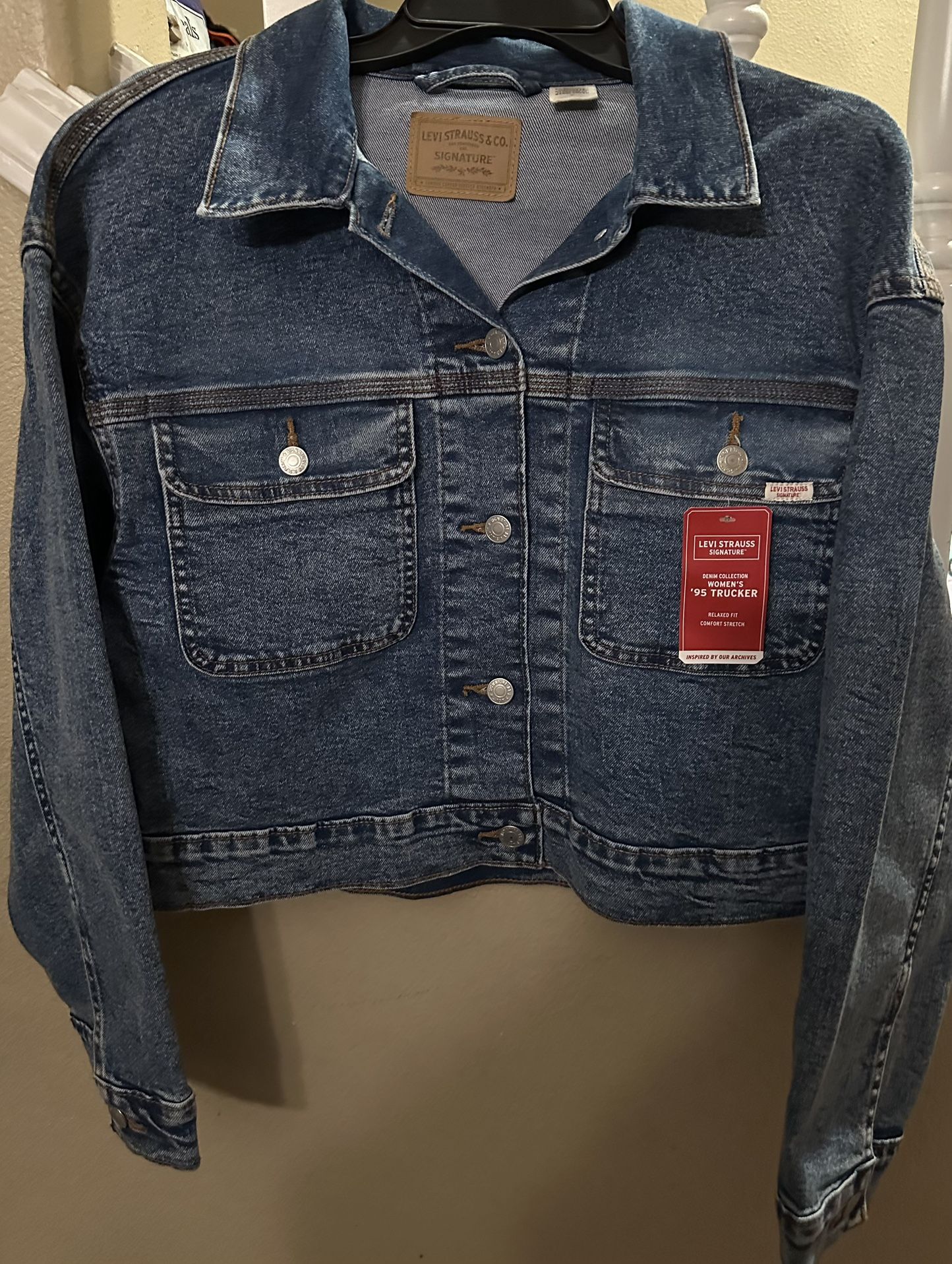 Women’s Denim Jacket
