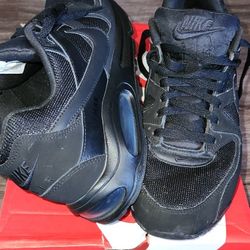 Nike Air Max Command Shoes