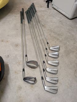 Golf Clubs, Wilson Powersole XT Irons 4-9, Wilson PW, SW, Tour Line 1/3/5 Woods, TM 540 10.5 Titanium Driver M flex Graphite And Bag