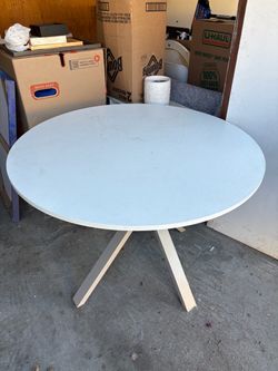 IKEA kitchen table with Chairs