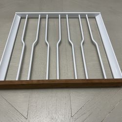 Subzero UC-24  Beverage Center Wine Rack. 