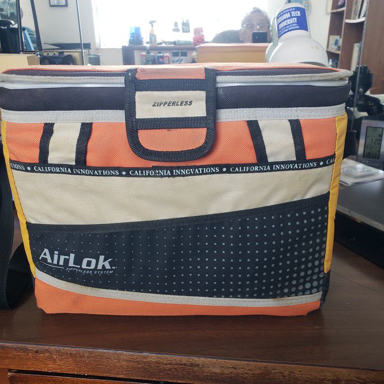 AirLok soft sided cooler bag