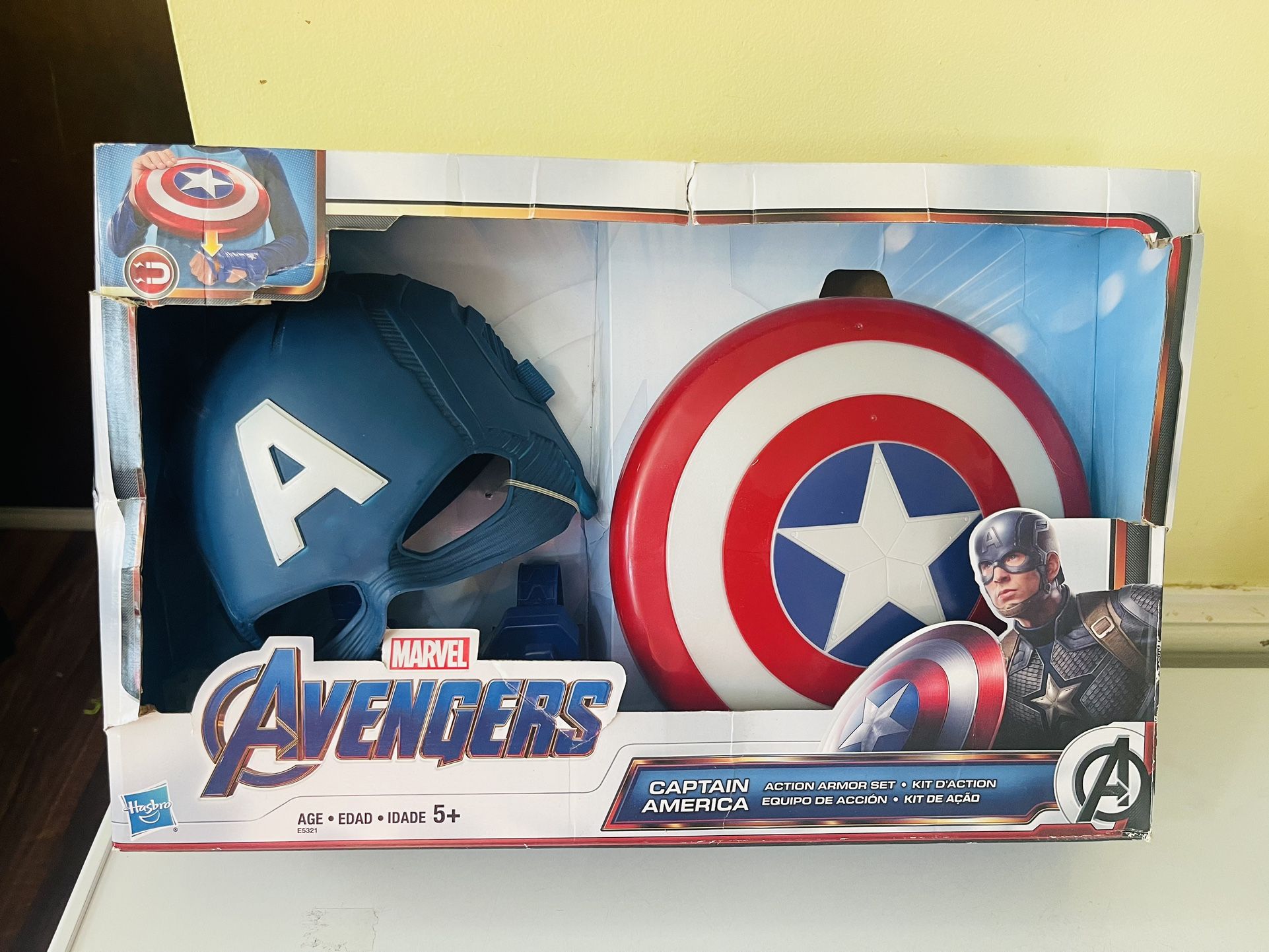 Marvel Avengers: Captain America Kids Toy Action Figure Armor Set for Boys and Girls, 3 Pieces