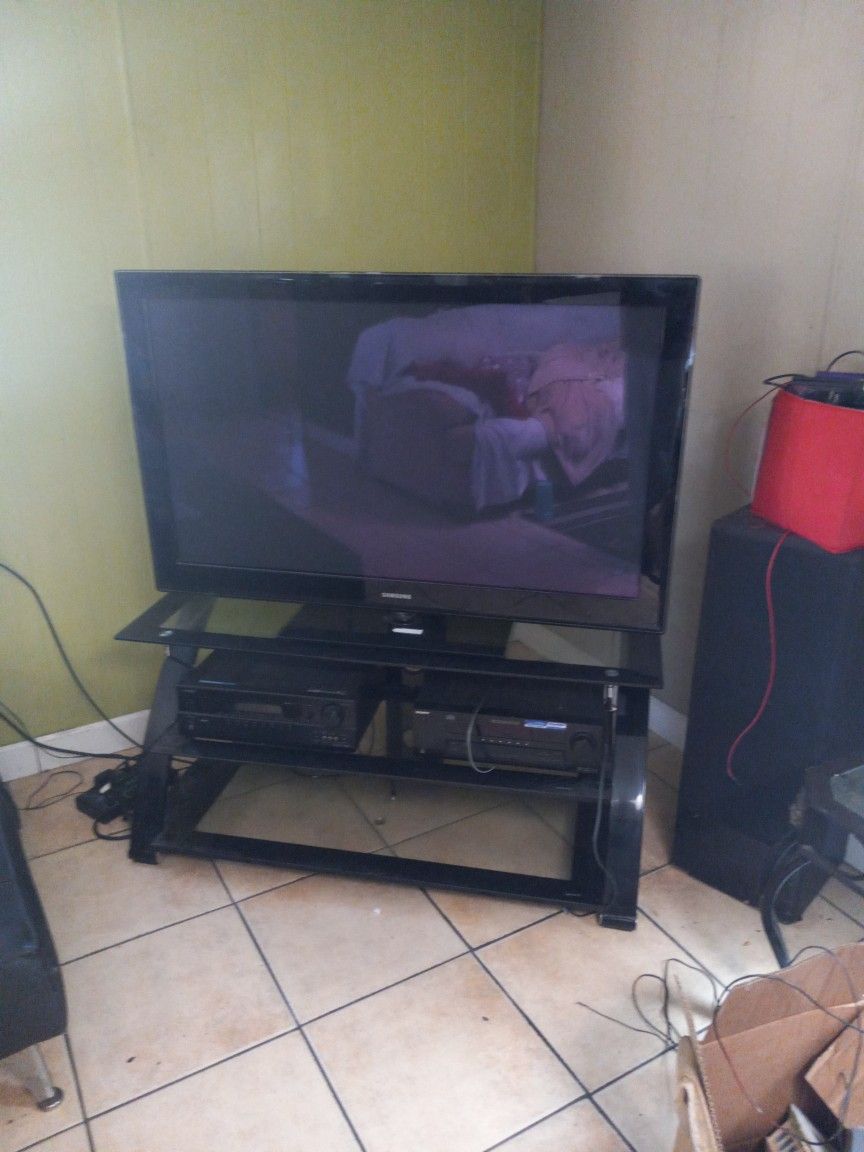 60 Inch TV Flat Screen