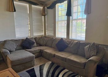 Dark Sectional Couch w chaise! delivery available!