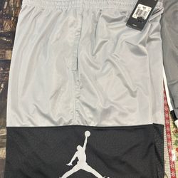 NWT NIKE MEN'S GRAY RISE JUMPMAN ELE PRINT BLOCKOUT SHORT  - Size 2xl 