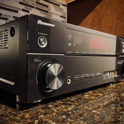 Pioneer VSX-820-K 5.1-Channel A/V Receiver HDMI