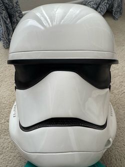 Storm Trooper Helmet Display- Star Wars