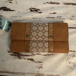 NWT NINE WEST GET ORGANIZED WALLET