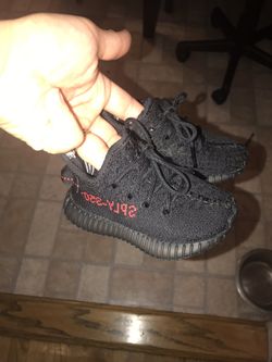Toddler size 5c Yeezys