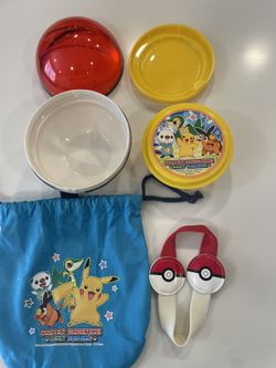 Pokémon Diamond And Pearl Poke ball Bento Box 