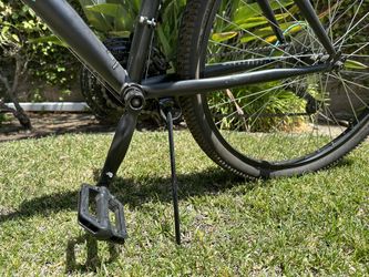 Mongoose discount bike kickstand