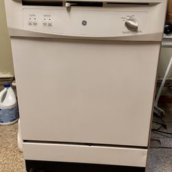 GE Portable Dishwasher w/faucet hookup