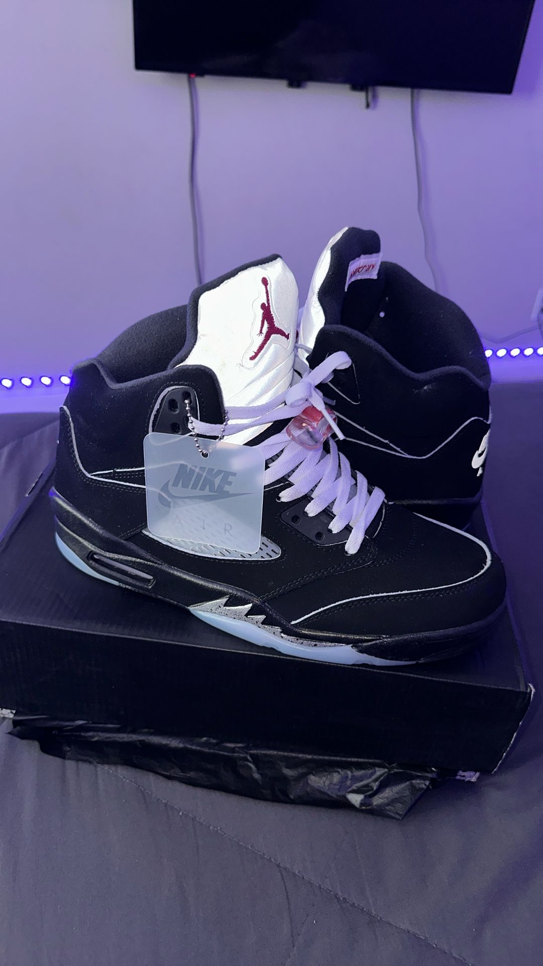Air Jordan 5 Metallic