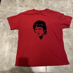 VTG Bruce Lee T-shirt Licensed Universal Studios Martial Arts Small/M Y2K