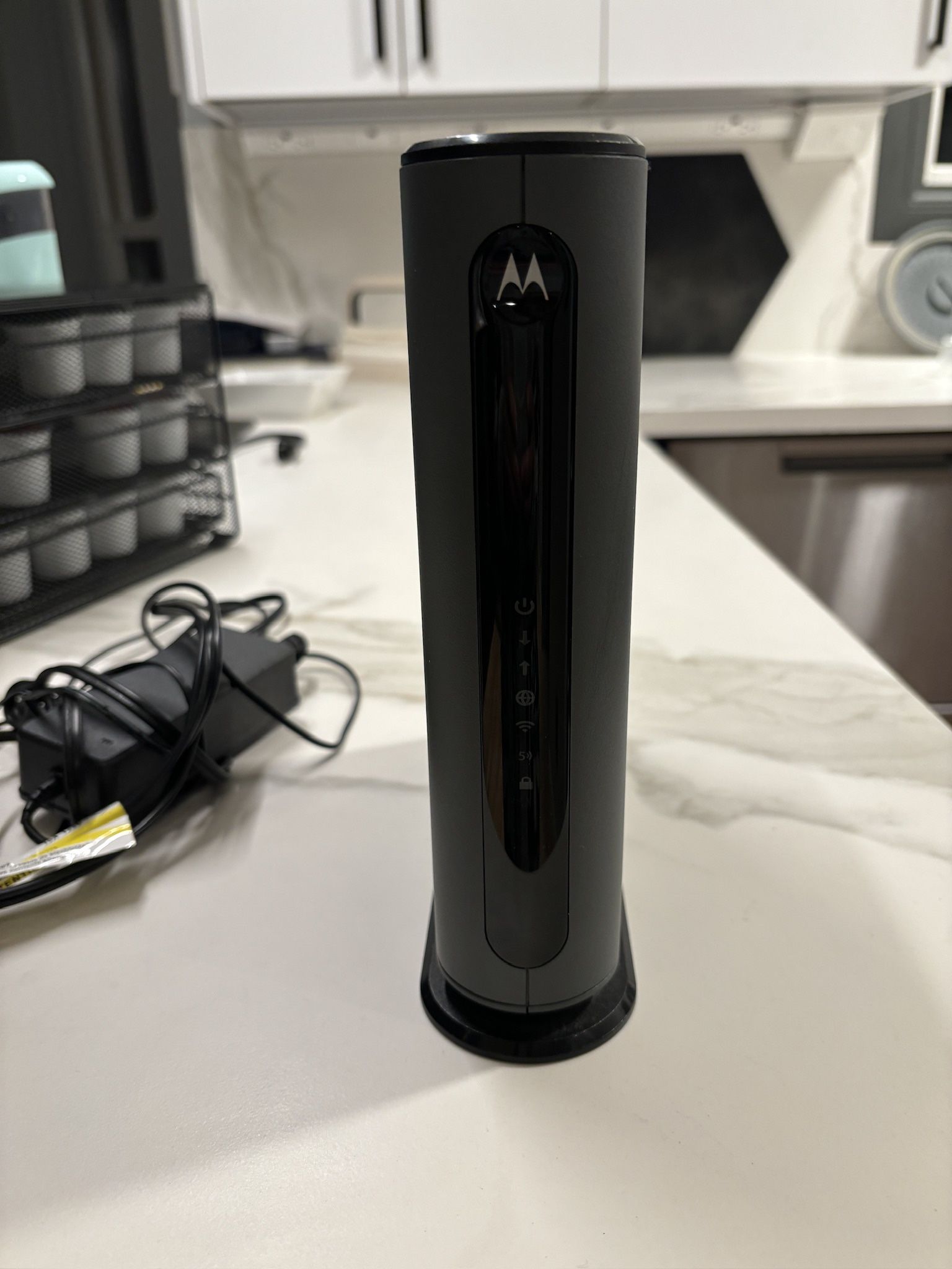 Motorola cable modem plus router
