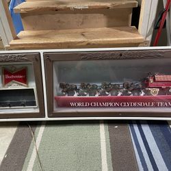 Budweiser "World Champion Clydesdale Team" Lighted Sign