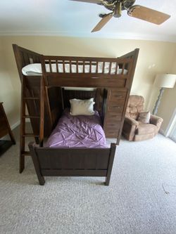 Pottery barn, bunkbed