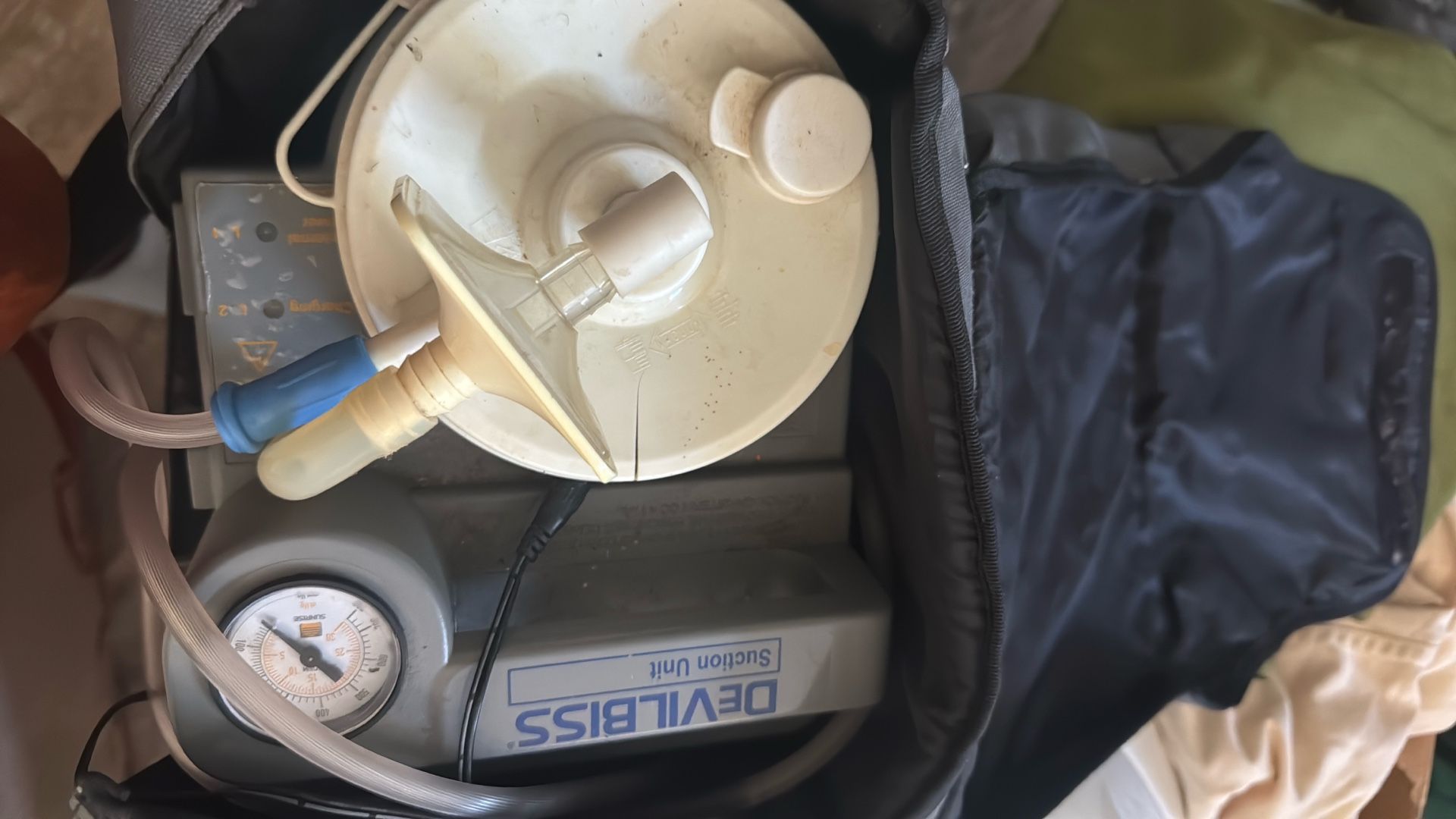 DevilBliss Suction Unit / With Carrying Bag