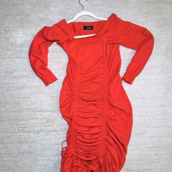 LIKE NEW 🔥 Head-Turner Formal Dress – Worn Once