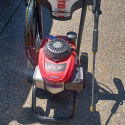 Used Very Little Simpson 3000 Psi Gas Pressure Washer With Honda Engine