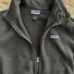 Women’s Patagonia Full Zip Jacket/sweater