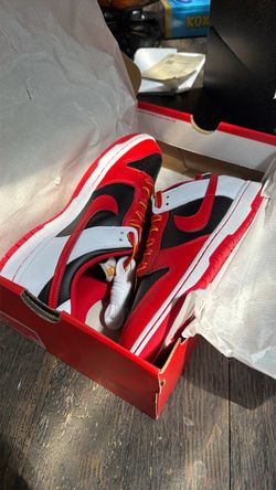 NIKE DUNK LOW RETRO  SIZE 10.5