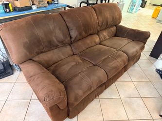 Recliner couch