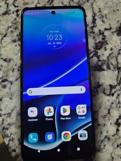 🔥 Motorola Moto G Stylus 5G – $55 🔥
📱 128GB
🖊️ Includes stylus
📶 Locked to AT&T
✅ Used and in good condition
⚡ Powers on and works
💵 $55
📍 Pick