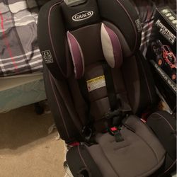 Britton Baby Car Seat