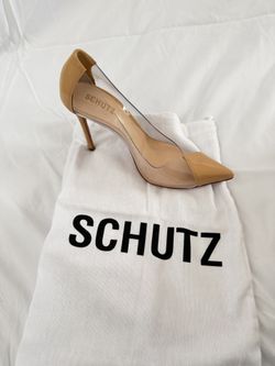 Schutz Heeled Pumps Tan 