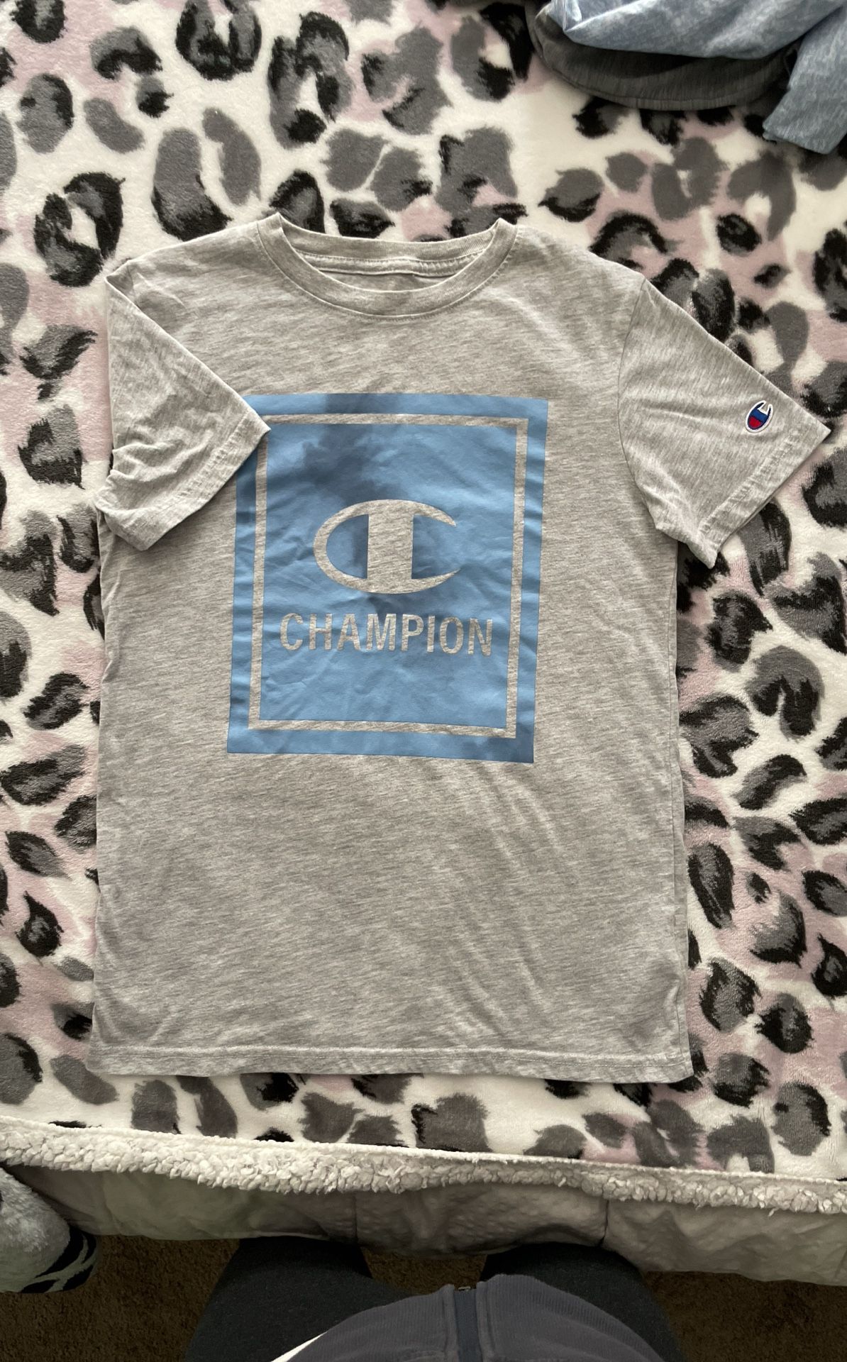 CHAMPION T