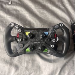 SIMAGIC WHEEL AND WHEELBASE