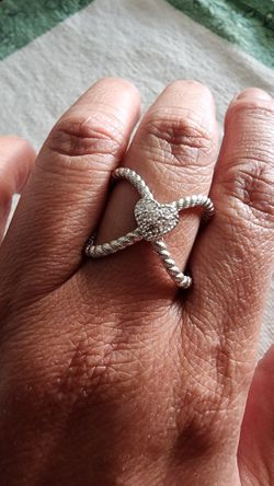 Judith Ripka 925 Sterling Silver Ring 