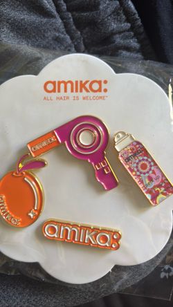 Amika Pins