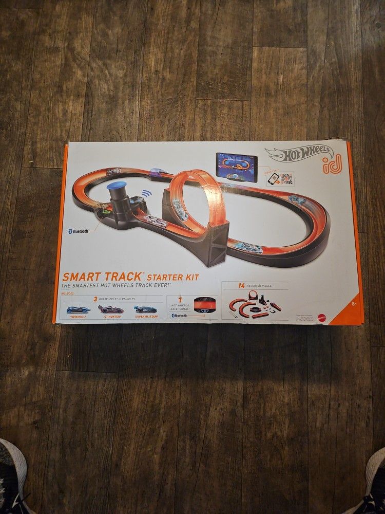 Hot Wheels Id Smart Track Starter Kit