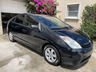TOYOTA PRIUS $3900