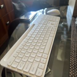 Wireless Keyboard With Wireless Mouse 