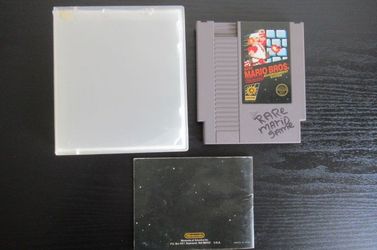 NES Super Mario Brothers with booklet and hard case