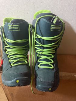 Size 10 Burton rampage snowboard boots