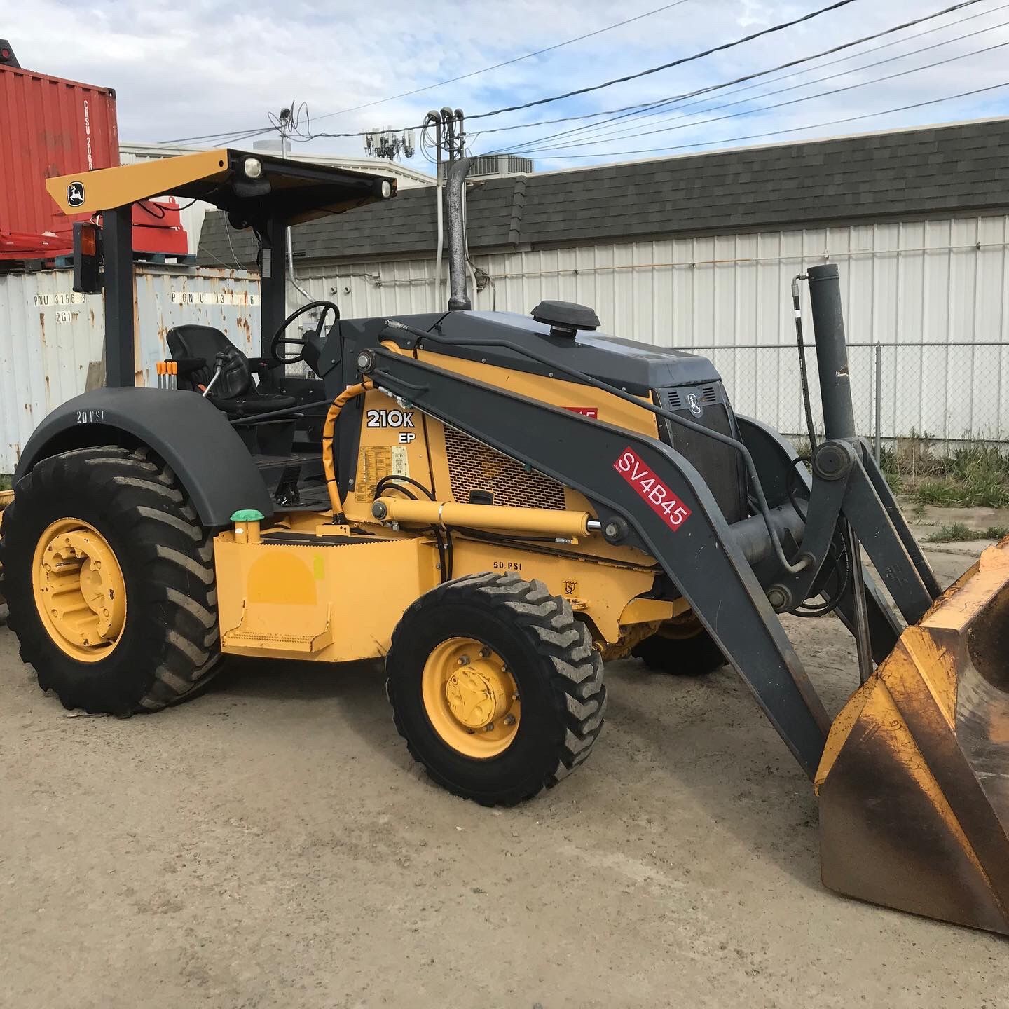 John Deere 210k