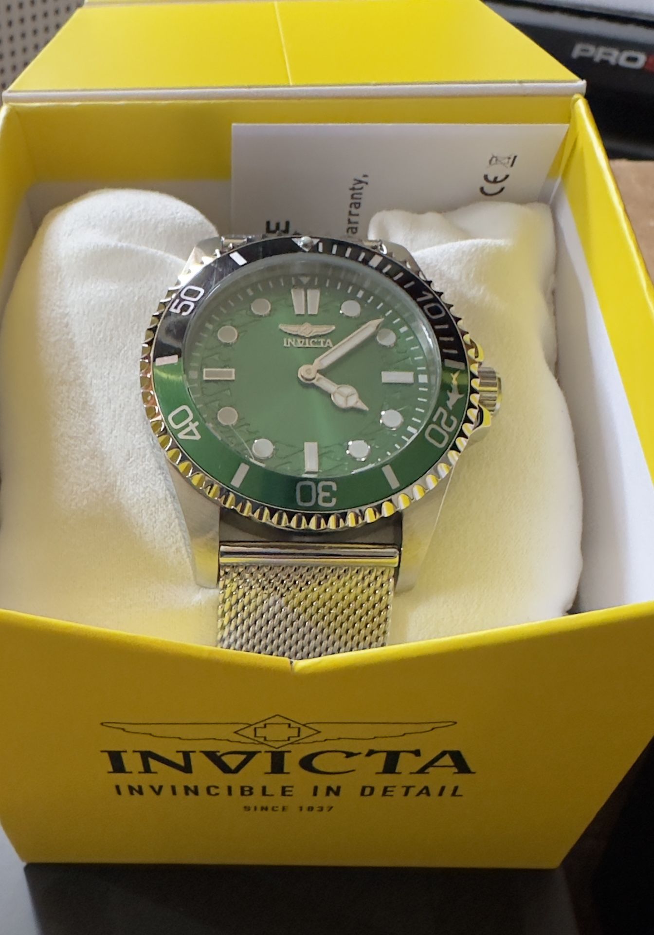 Invicta Pro Diver 43mm Black/Silver/Green Bracelet Men’s Watch