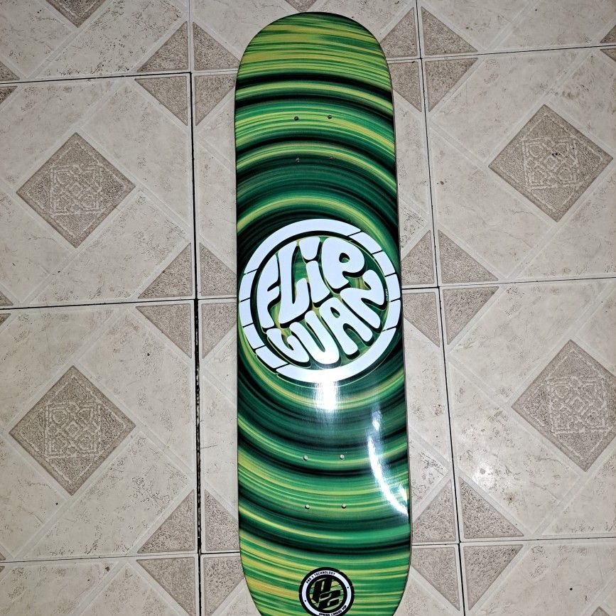 Luan oliveira pro model flip clearance