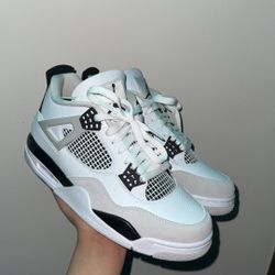 Jordan 4 Military Black