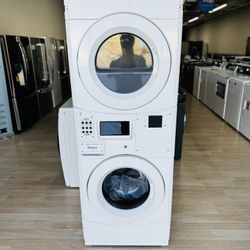 New Whirlpool Commercial Stackable Electric Washer and Dryer Model CET9100GQ.