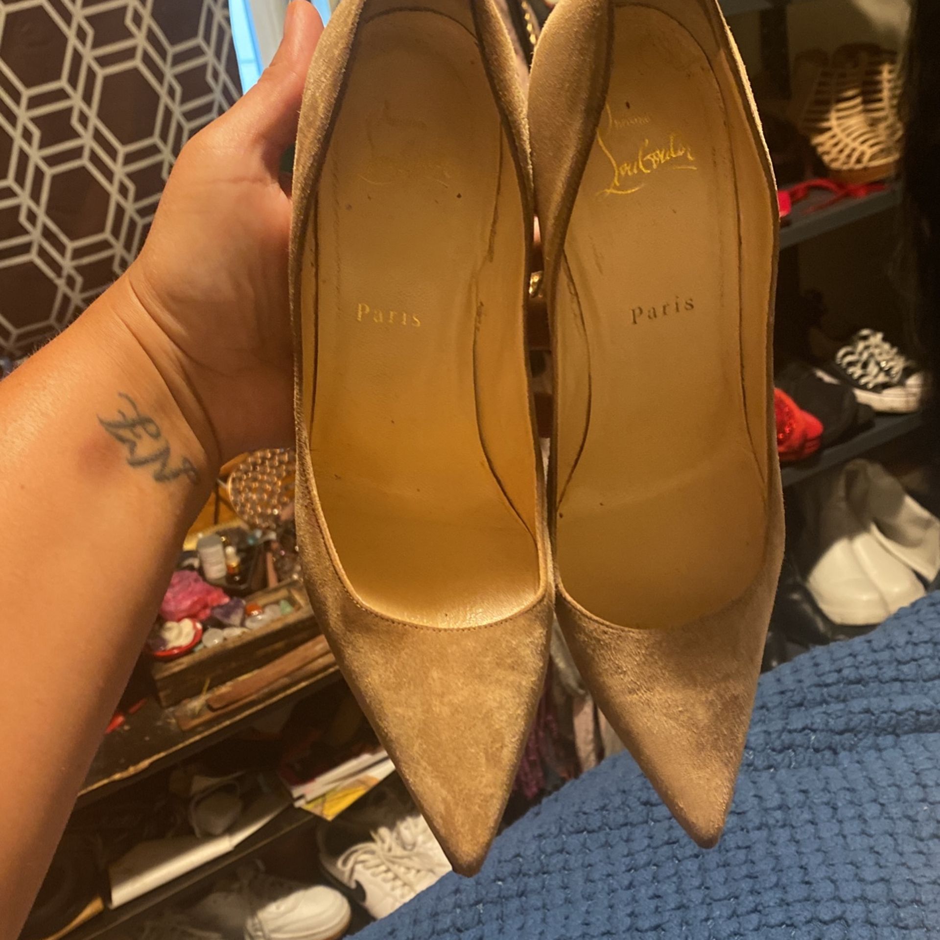 Christian Louboutin euro 38.5.