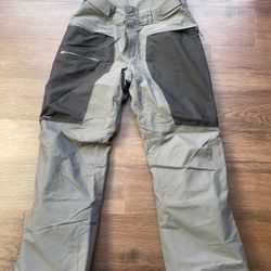 Like New (used once) Man’s Ski Pants , Size M