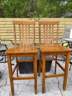 2High chair